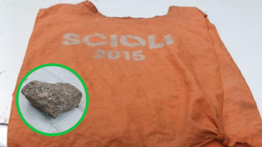 Detienen a dos "naranjitas" en Córdoba por abuso sexual, amenazas y daños