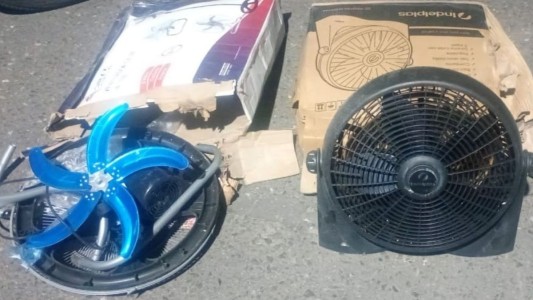 Detuvieron a dos jóvenes por robar ventiladores en el centro de Villa Allende