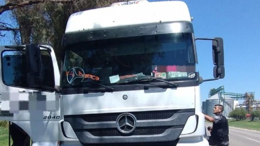 Detuvieron a un camionero que trasladaba a una joven contra su voluntad