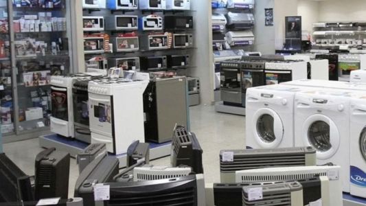 Electrodomésticos en Córdoba: los precios caen con fuerza pero las ventas no repuntan
