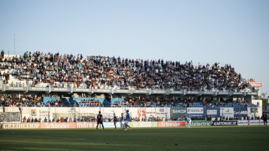 Estudiantes de Río Cuarto acelera obras en el Candini ante el pedido oficial por mudarse al Kempes