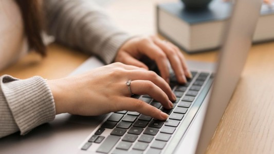 La UNC lanza 12 nuevas tecnicaturas a distancia con formatos innovadores y flexibles