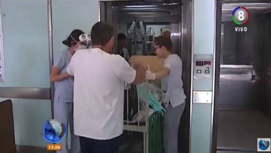 Hospital de Niños: Un menor, recién operado, quedó atrapado en el ascensor