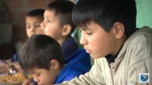 Informe de la Universidad Católica asegura que la pobreza infantil creció un 2%