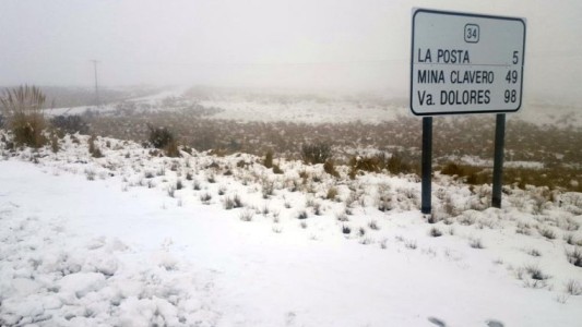 Un manto blanco cubrió las Altas Cumbres y La Cumbrecita