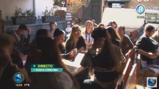 Argentina pierde frente a Croacia y así se vive en los bares cordobeses