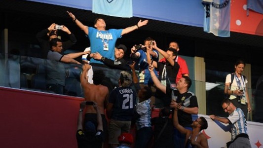 Maradona ofrece una recompensa para encontrar a quien inventó el rumor de su muerte