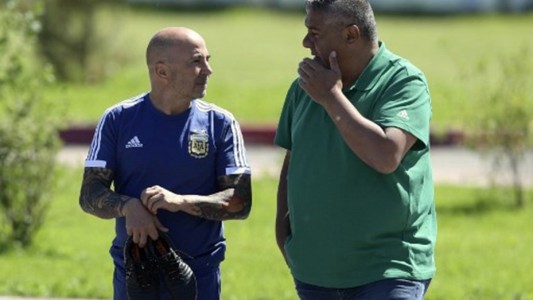 Jorge Sampaoli sigue como DT de la Selección y dirigirá el Sub 20