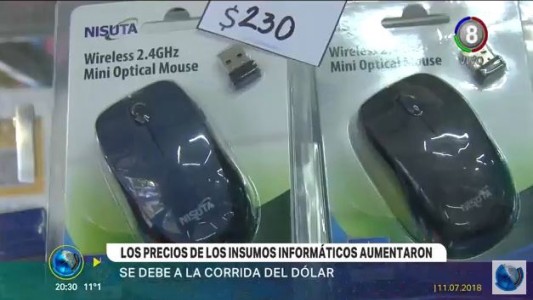 Por la corrida del dólar, aumentaron los precios de los insumos informáticos