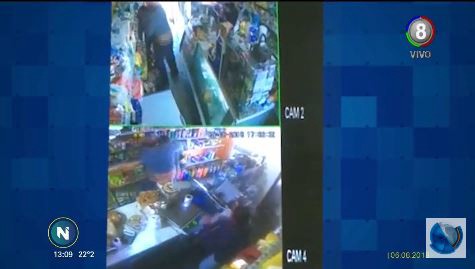 Oliva: Comerciante redujo a un delincuente que pretendía robar el local con un machete