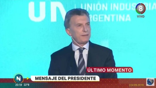 Macri en la Unión Industrial Argentina: "Tengo claro el camino para salir de la tormenta"