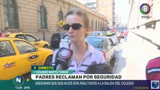 Inseguridad sin límites: Les roban los celulares a la salida del colegio