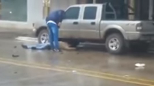 Manejaba borracho, atropelló, mató y se bajó a insultar a su víctima moribunda