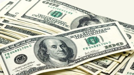 Dólar estable a $37,10