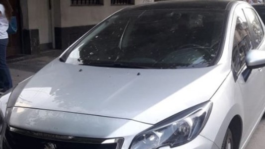 Olvidó a su hija de un año en el auto durante 10 horas y murió asfixiada