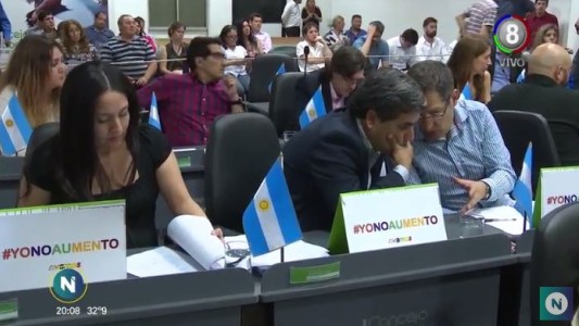 Duras críticas de la oposición tras el nuevo aumento del boleto