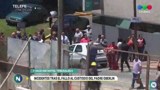 Condenaron al custodio de Oberlin: Incidentes en las afueras de tribunales