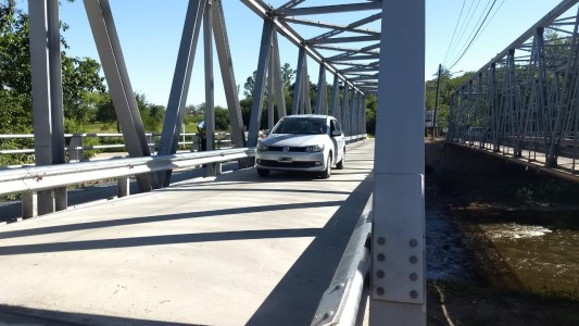 Schiaretti habilitó el nuevo puente Los Carolinos
