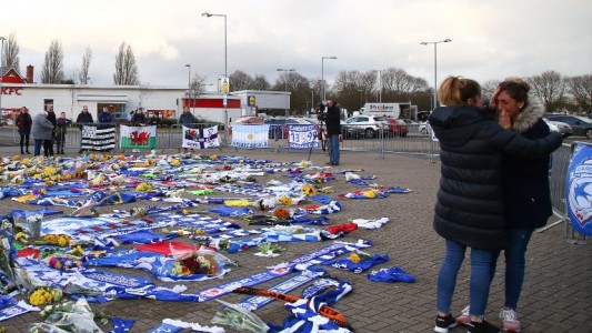 La familia de Emiliano Sala continúa con su búsqueda: "Esperamos el milagro" (1)