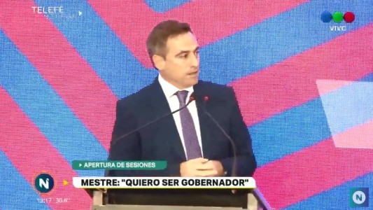 Mestre emocionado abrió sesiones en el concejo