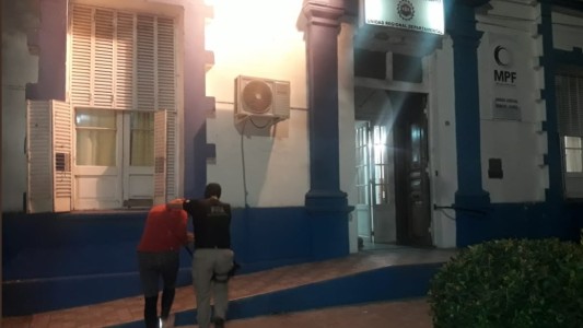 Un árbitro de fútbol y su novia, detenidos por venta de drogas