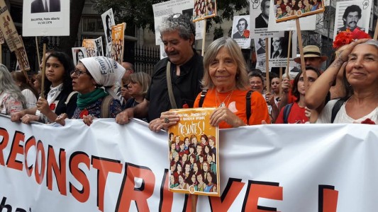 Multitudinaria marcha en Córdoba y el país por el 24M