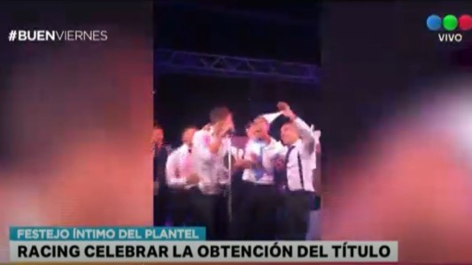 Racing celebró la Copa Superliga 2019 con una fiesta íntima