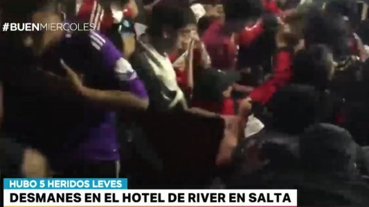 Desmanes en el hotel de River en Salta