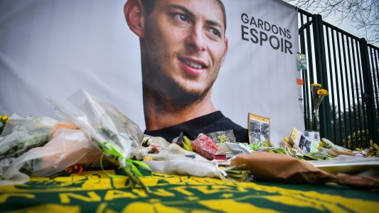 Dos detenidos por la difusión de una foto del cuerpo de Emiliano Sala