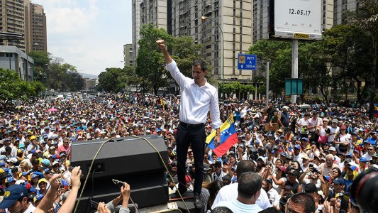 Juan Guaidó: "Comienza un paro escalonado hasta que todos se sumen a una huelga general"