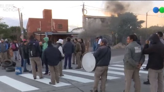 Trabajadores de Minetti reclaman por el pago de sus salarios atrasados