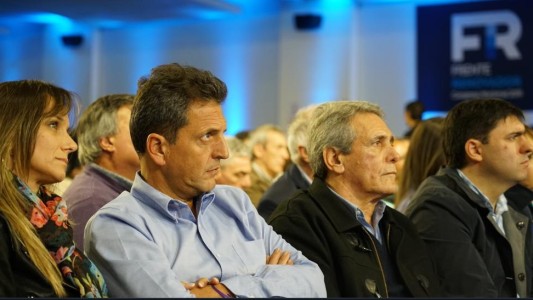 Massa negociará con el kirchnerismo una coalición opositora para enfrentar a Macri