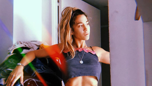 Jimena Barón destrozó a un seguidor que la halagó y criticó a su mujer