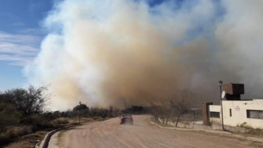 Controlan voraz incendio cerca de Villa Carlos Paz