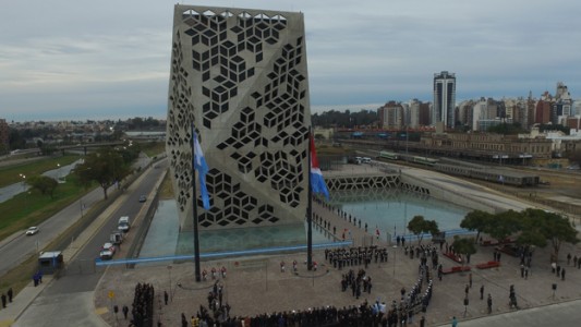 Schiaretti recibe a Alberto Fernández en el Centro Cívico