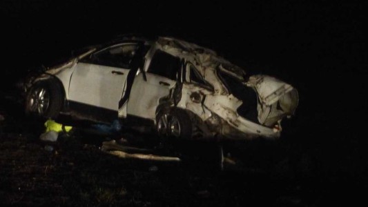 Volcó una camioneta en la que viajaba El Pepo: murieron dos acompañantes