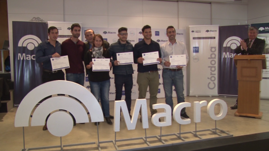 Se entregaron las becas a los ganadores del Programa NAVES de Banco Macro