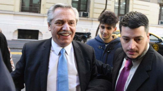 Fernández contra Lousteau: "Nos dejó el muerto de la 125 y ahora nos quiere dar clases de economía"