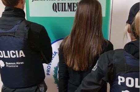 Madre detenida: se sacaba selfies mientras abusaba de su hijo de 9 años