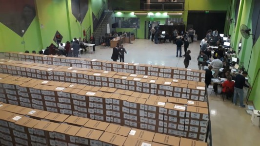 "Tenemos listo el amparo": el Frente de Todos, contra la empresa que digitalizará el escrutinio provisorio