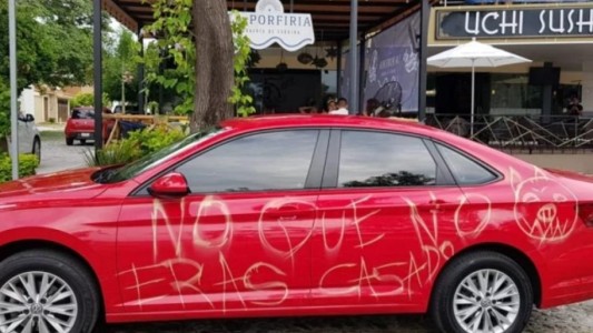 "No que no eras casado": rayaron el auto de un hombre que habría sido infiel y se volvió viral (1)