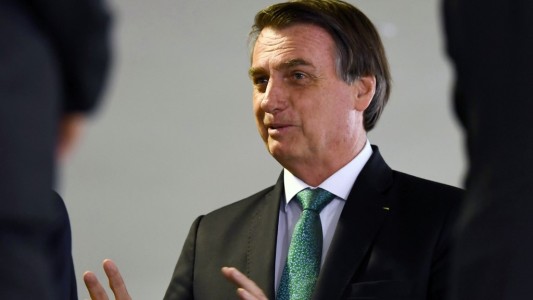 "Ir al baño un día sí y un día no": propuesta de Bolsonaro para cuidar el medioambiente
