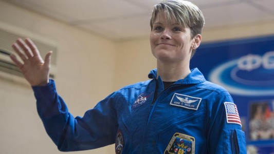 La NASA investiga si una astronauta hackeó una cuenta bancaria desde el espacio