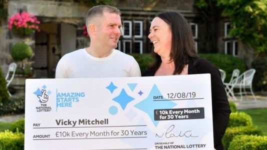 Golpe de suerte: su último dólar le permitió ganar más de 4 millones