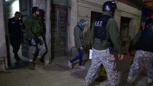 Salió a prostituirse, dejó solos a sus 4 hijos y el bebé sufrió muerte súbita