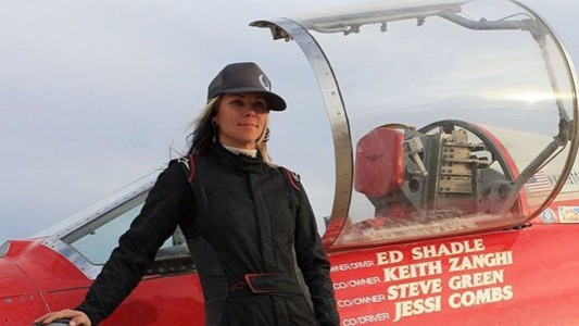 El video de Jessi Combs a 800 kilómetros por hora antes de morir en el accidente