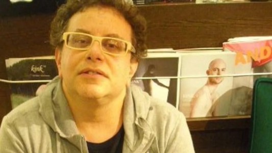 Deportaron a un escritor argentino en Irán por ser gay