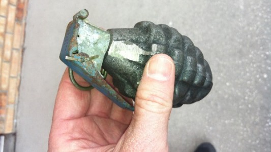 Suecia: pánico en un jardín de infantes por un nene con una granada