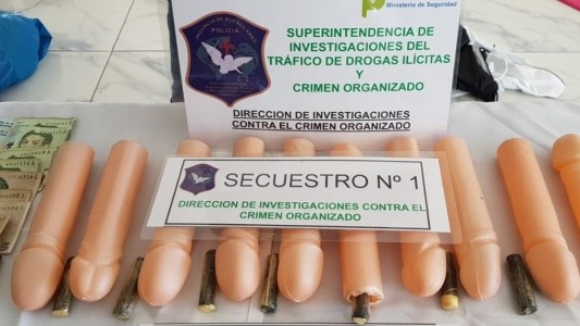 Cayó una banda de narcos peruana que escondía la cocaína en penes de plástico