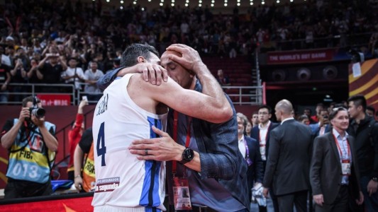 Amor puro: el emotivo abrazo entre Manu Ginóbili y Luis Scola